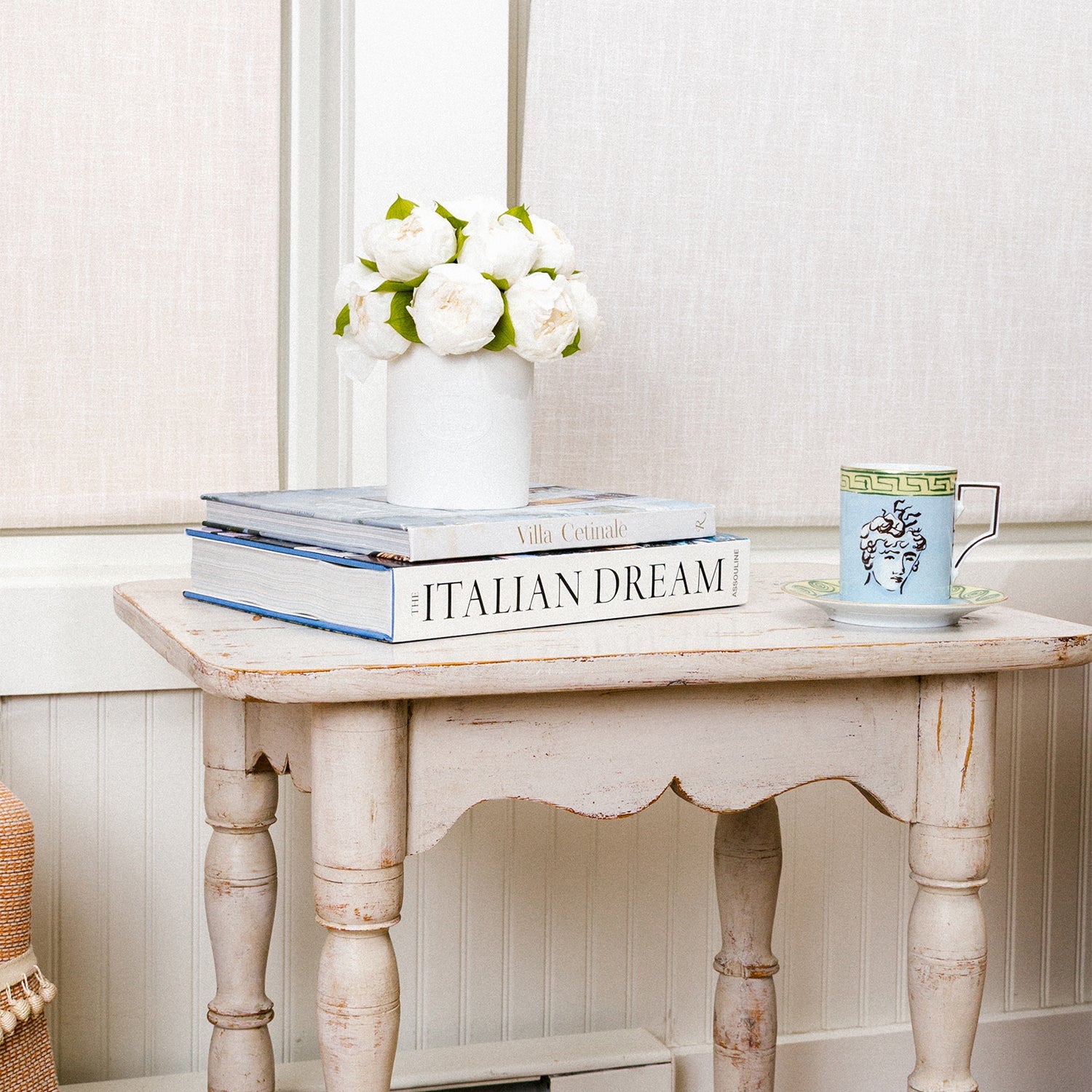 Fleura Porcelain Vase