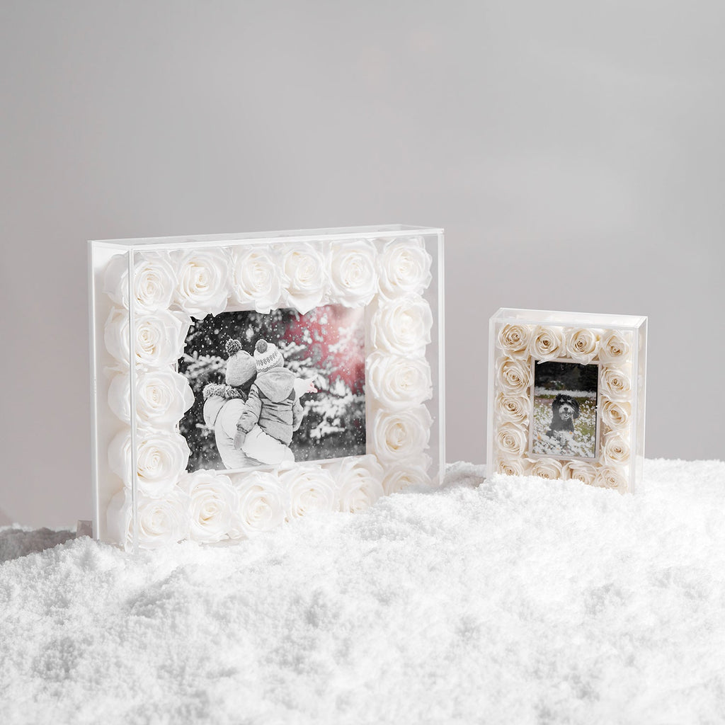 The Fleur Frame