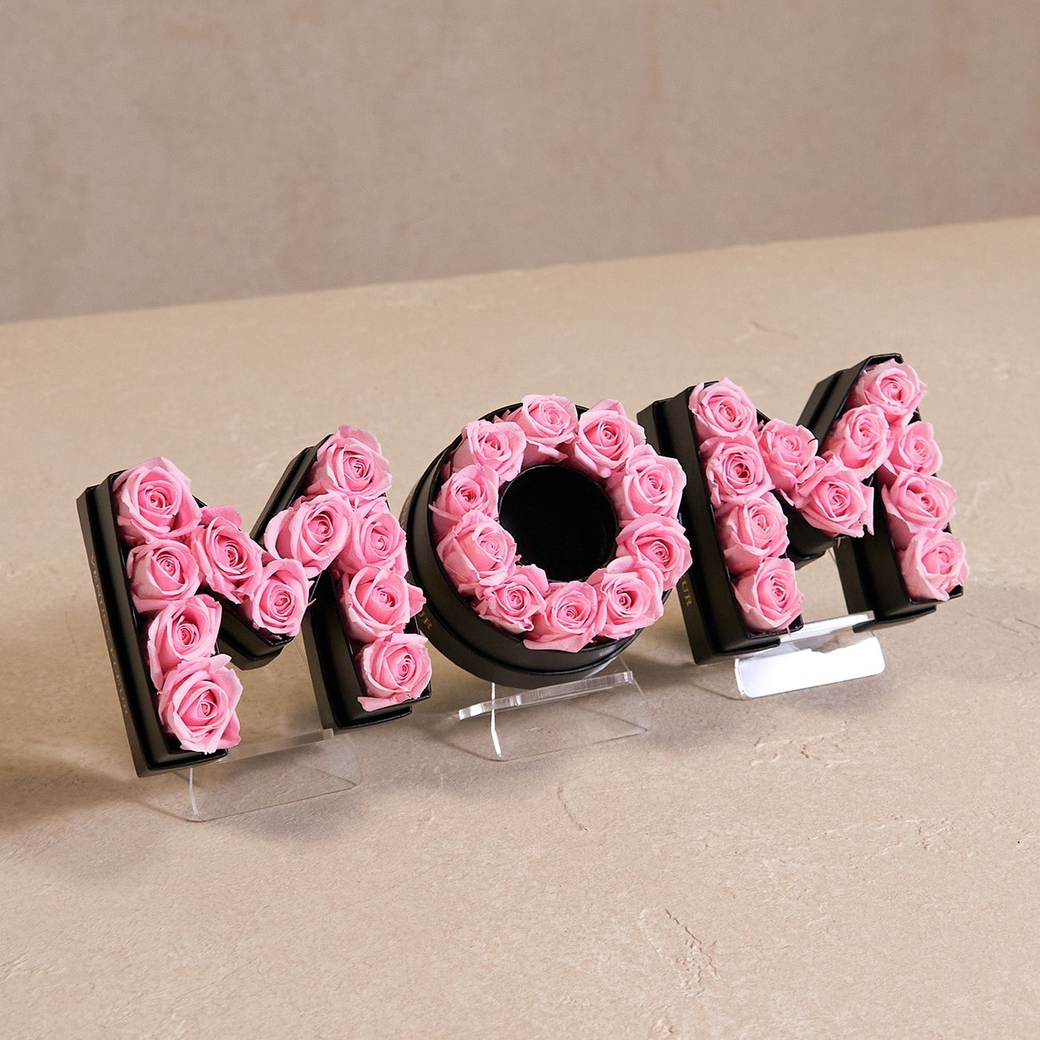 Le Mini Letter - M
