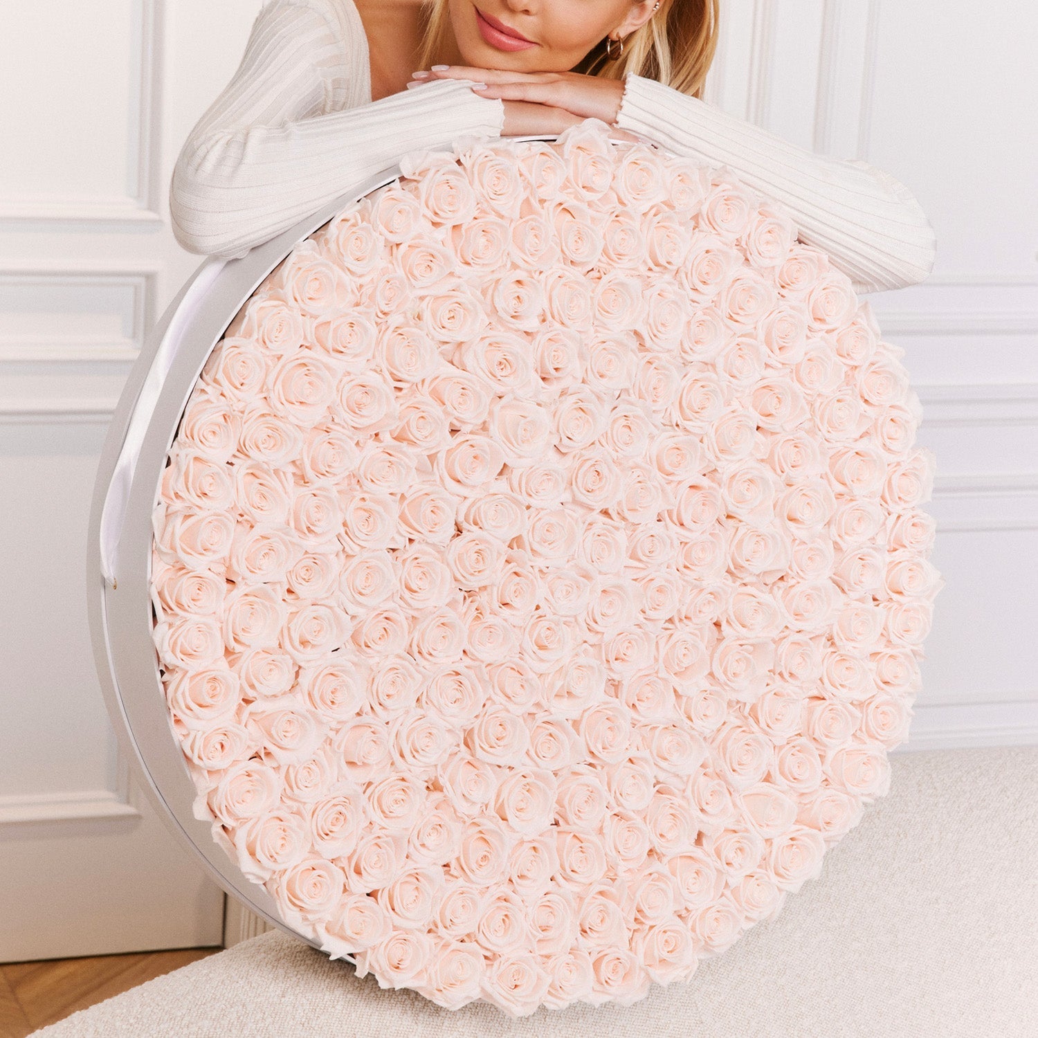 Round Grandiose