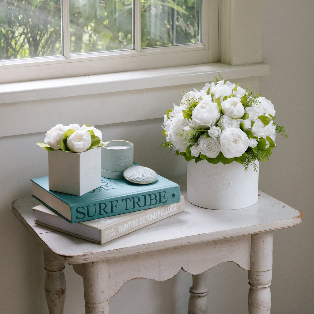 Thalia Porcelain Vase